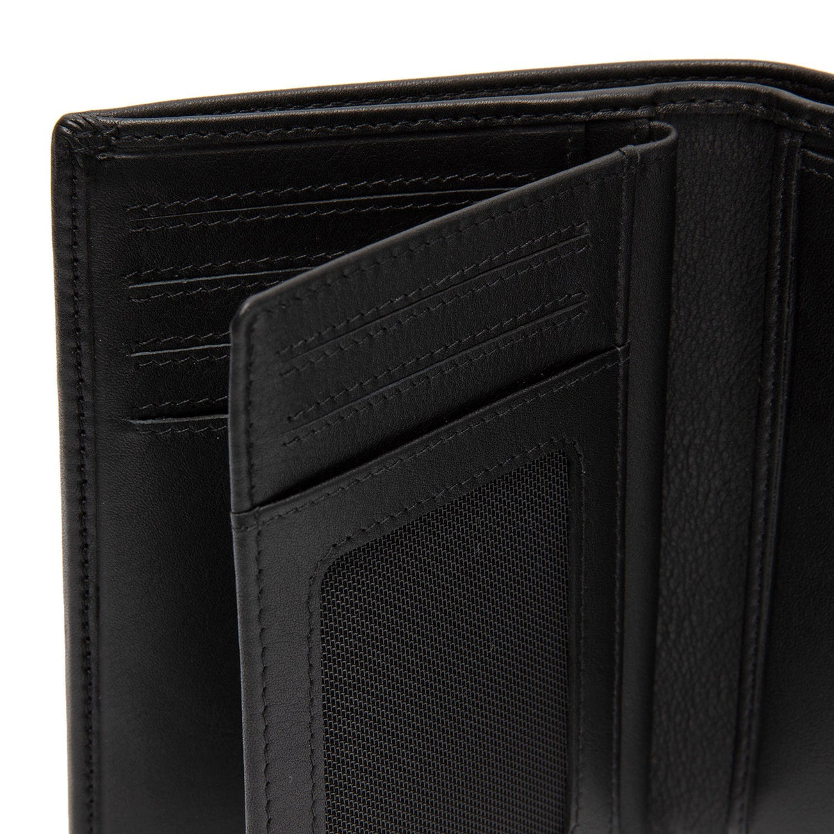 
Pohled na podšívku Showing Dedicated Padded Laptop Sleeve & Multi-Compartment Organization