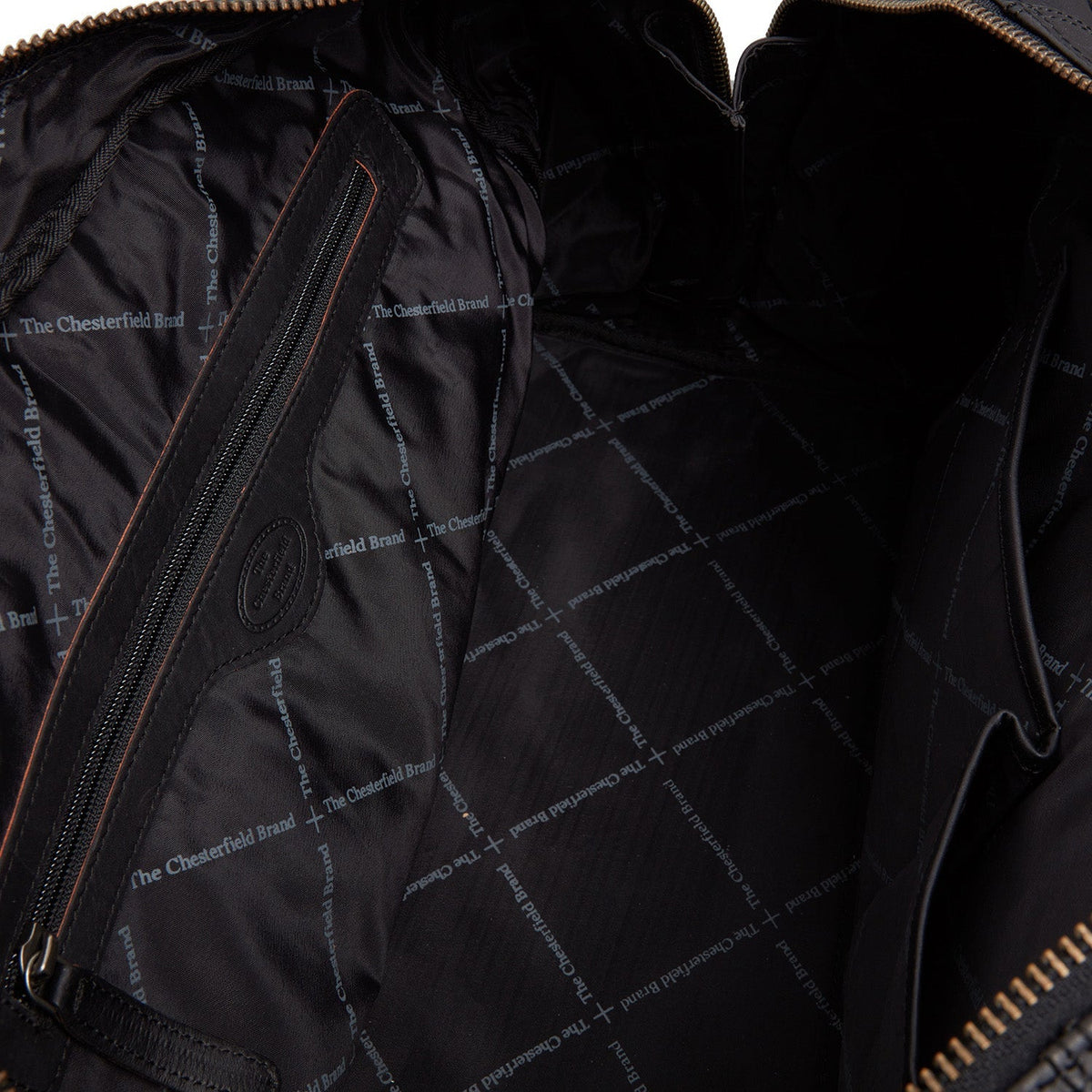 100% Full-Grain Wax Pull-Up 100% Full-Grain Leather Grain Texture &amp; Handcrafted Patina Detail