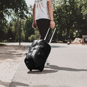
Classic 100% Full-Grain Leather Duffle Bag - Zadní pohled se zesílenými koženými popruhy
