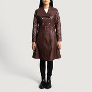 
Maroon Sheepskin Leather Trench Coat - Zadní pohled s definovanými rameny a čistým lemem