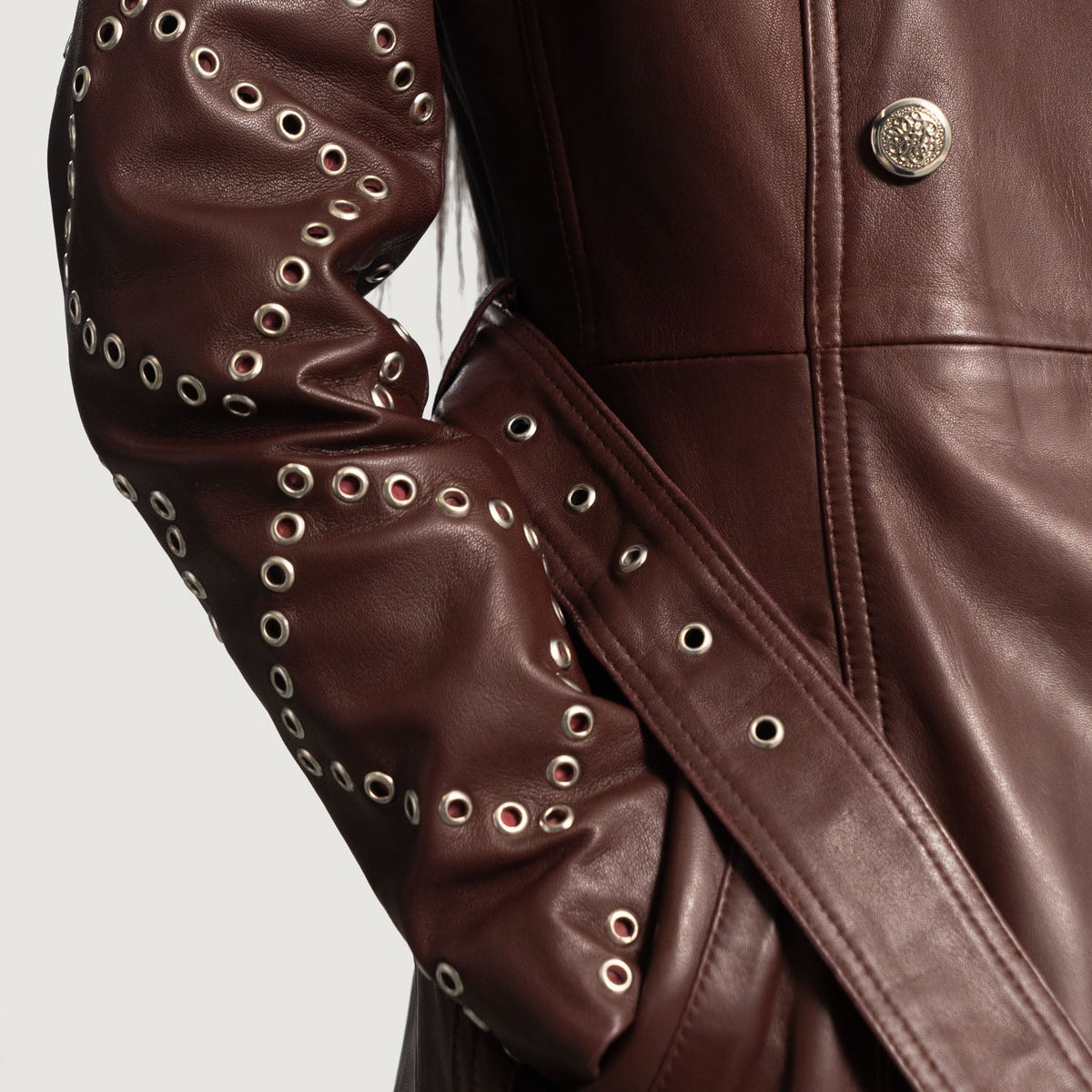 
Detailní pohled of Notch & Button & Waist belt Hardware on Missoni Vínová Kožený trenčkot pro Dámy