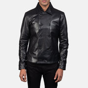 
Mod Černá Leather Peacoat pro Pány in Black Cowhide Leather - Přední pohled a přiléhavá silueta | Koupit online