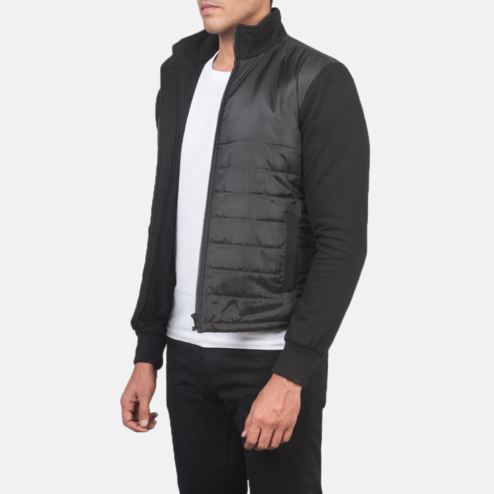 
Black Polyester (Torso) &Amp; Knitted Fabric (Sleeves) Winter Jacket - Zadní pohled s definovanými rameny a čistým lemem