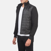 
Black Polyester (Torso) &Amp; Knitted Fabric (Sleeves) Winter Jacket - Zadní pohled s definovanými rameny a čistým lemem