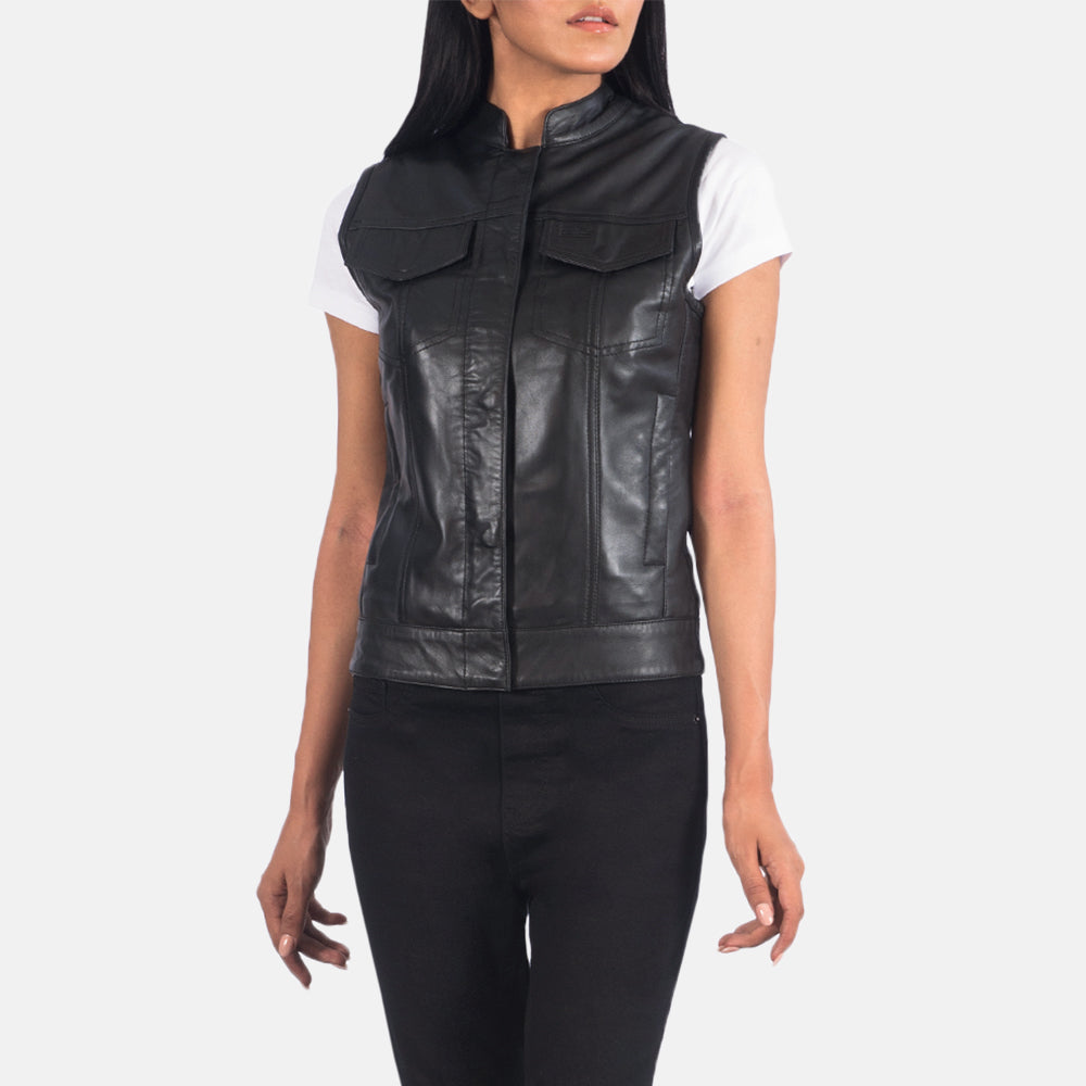 
Detailní pohled of Band & Zipper Hardware on Rayne Moto Černá Kožená vesta pro Dámy