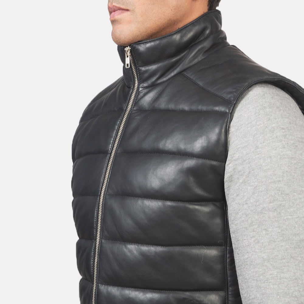 
Pohled na podšívku Showing Quilted Polyester Lining & Dvě funkční vnitřní kapsy