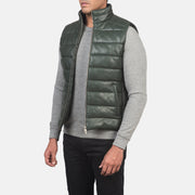 
Green Sheepskin leather Vest - Zadní pohled s definovanými rameny a čistým lemem