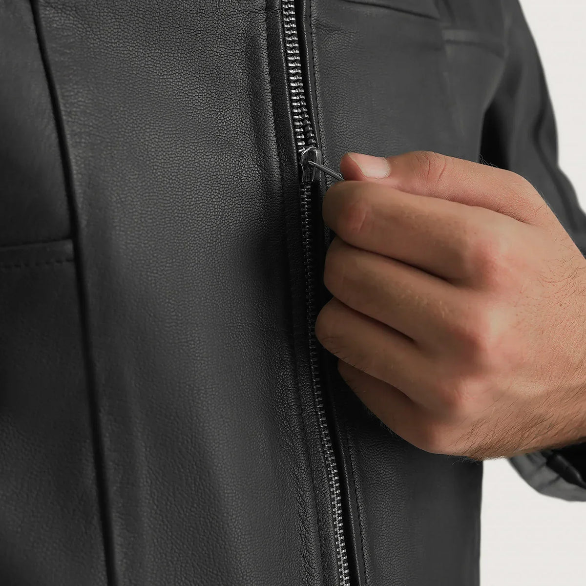 Interior View Showing Quilted viscose lining & Dual Inside Utility Storage Pockets