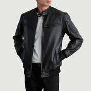
Sven Mocha Suede Bomber Jacket - Boční pohled ukazující ergonomický střih rukávů