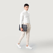 
The Baxter Leather Laptop Sleeve pro Dámy pro Dámy – alternate product view 2