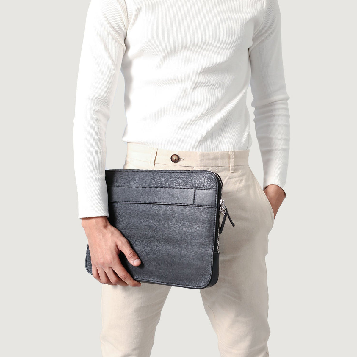 
The Baxter Leather Laptop Sleeve pro Dámy pro Dámy – alternate product view 5