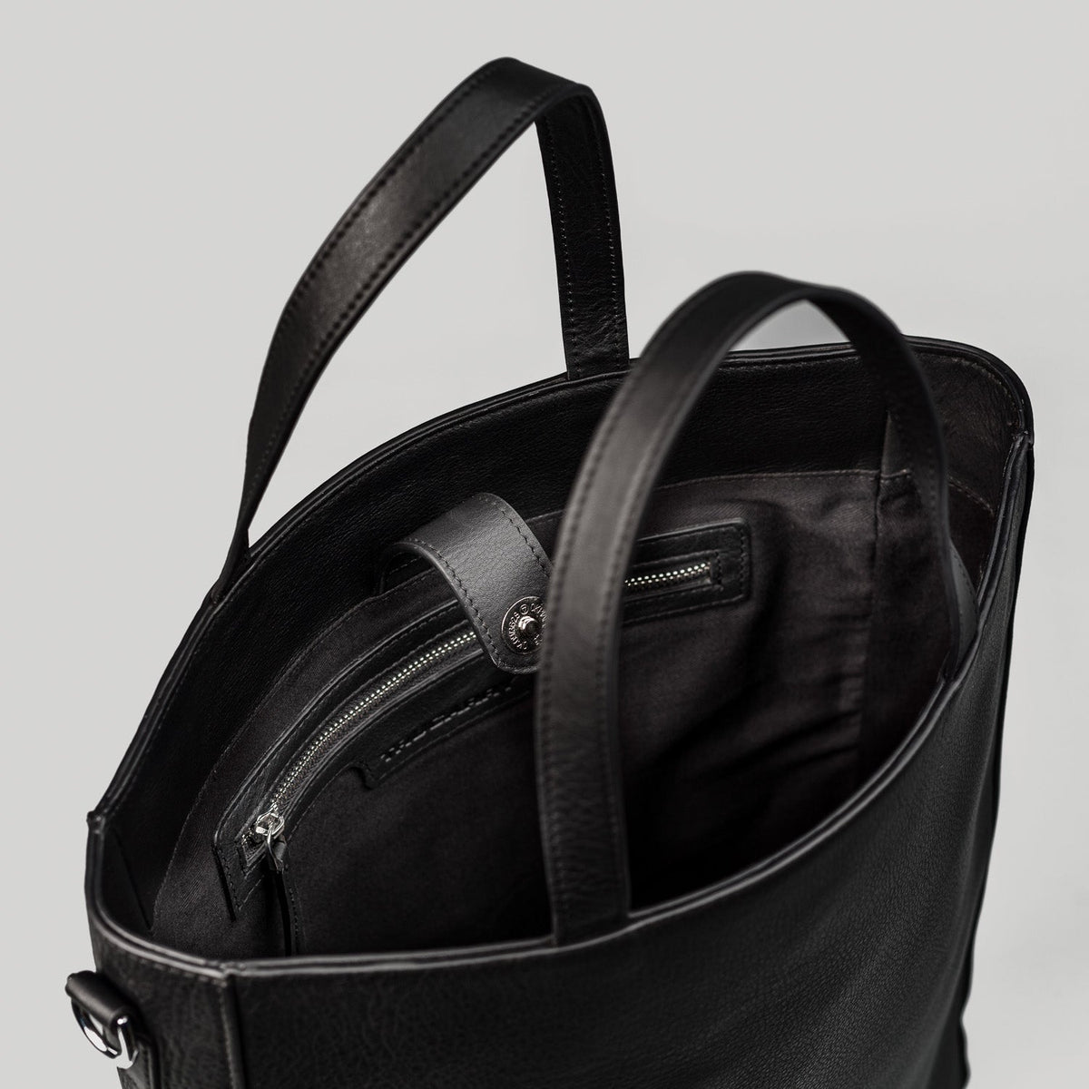 
The Poet Kožená nákupní taška tote – alternate product view 7
