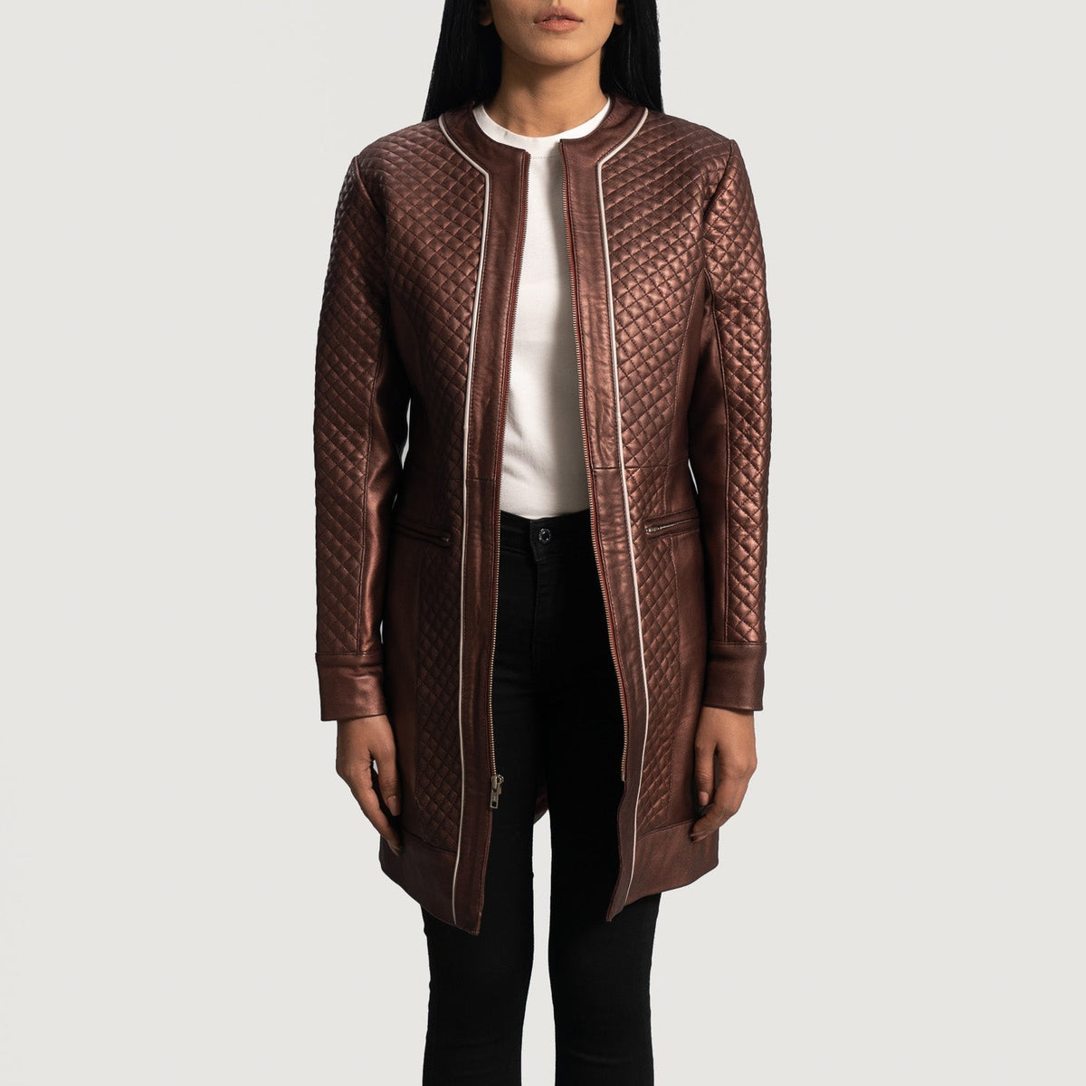 
Trudy Lane Prošívaná Vínová Kožený kabát pro Dámy in Maroon Sheepskin Leather - Přední pohled a přiléhavá silueta | Koupit online