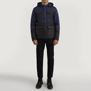 
Wayne Černá & Modrá Hooded Puffer Kožená bunda pro Pány - Boční pohled ukazující ergonomický střih rukávů