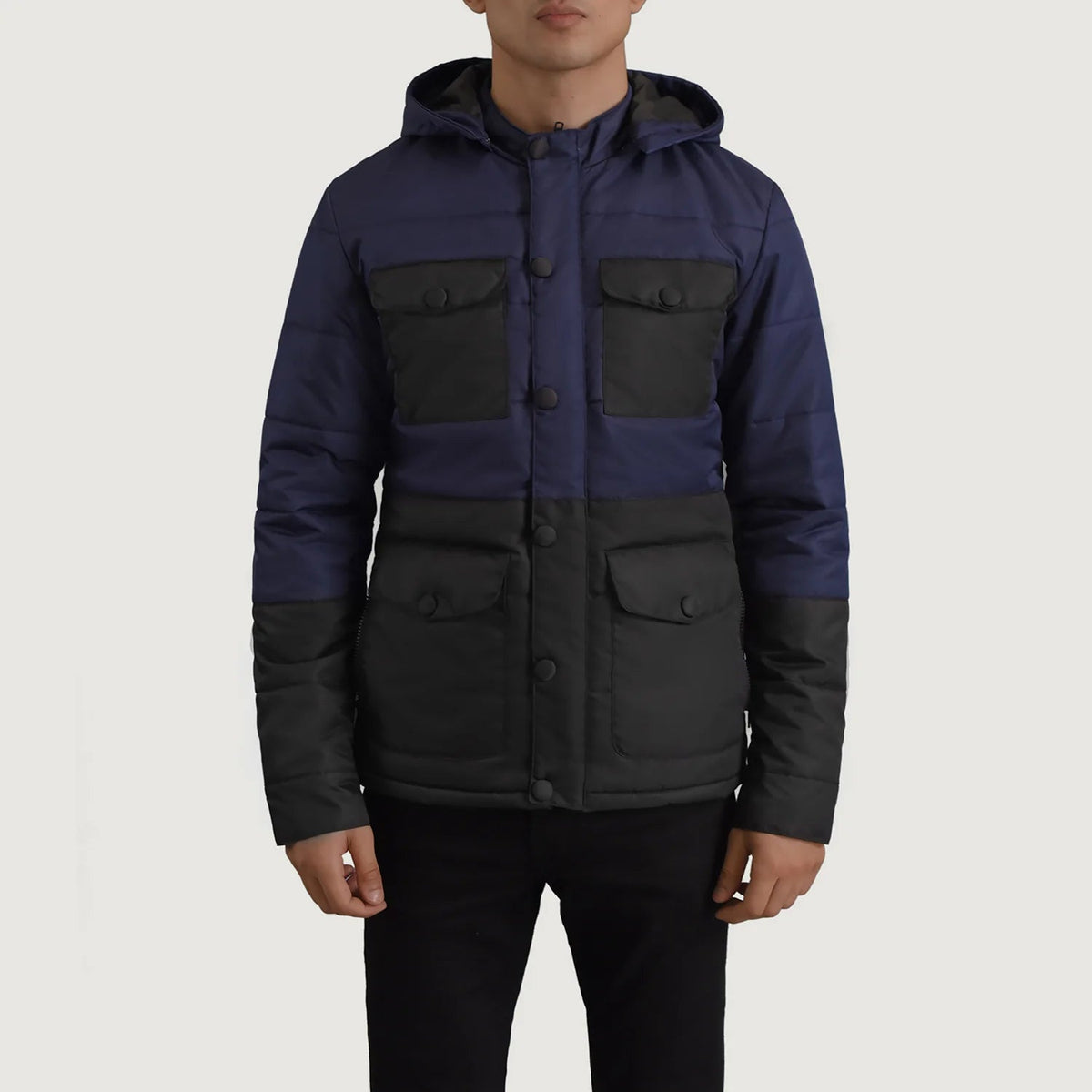 
Detailní pohled of Classic Collar & Heavy-Duty Zipper Hardware on Wayne Černá & Modrá Hooded Puffer Kožená bunda pro Pány