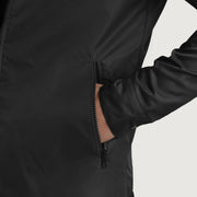
Pohled na podšívku Showing Quilted Viscose Lining & Dvě funkční vnitřní kapsy